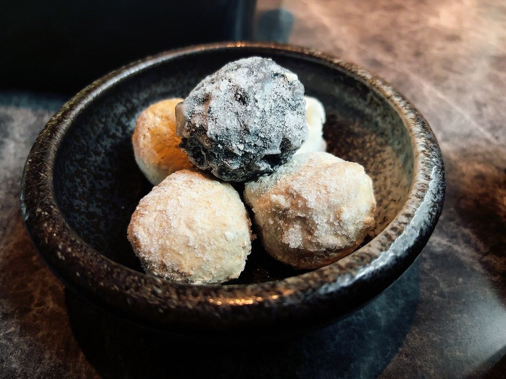 【桃園青埔 鴛鴦火鍋推薦】怎麻辣頂級鴛鴦麻辣火鍋 四宮格火鍋超滿足，火鍋控必訪！ @貝大小姐的多元心宇宙