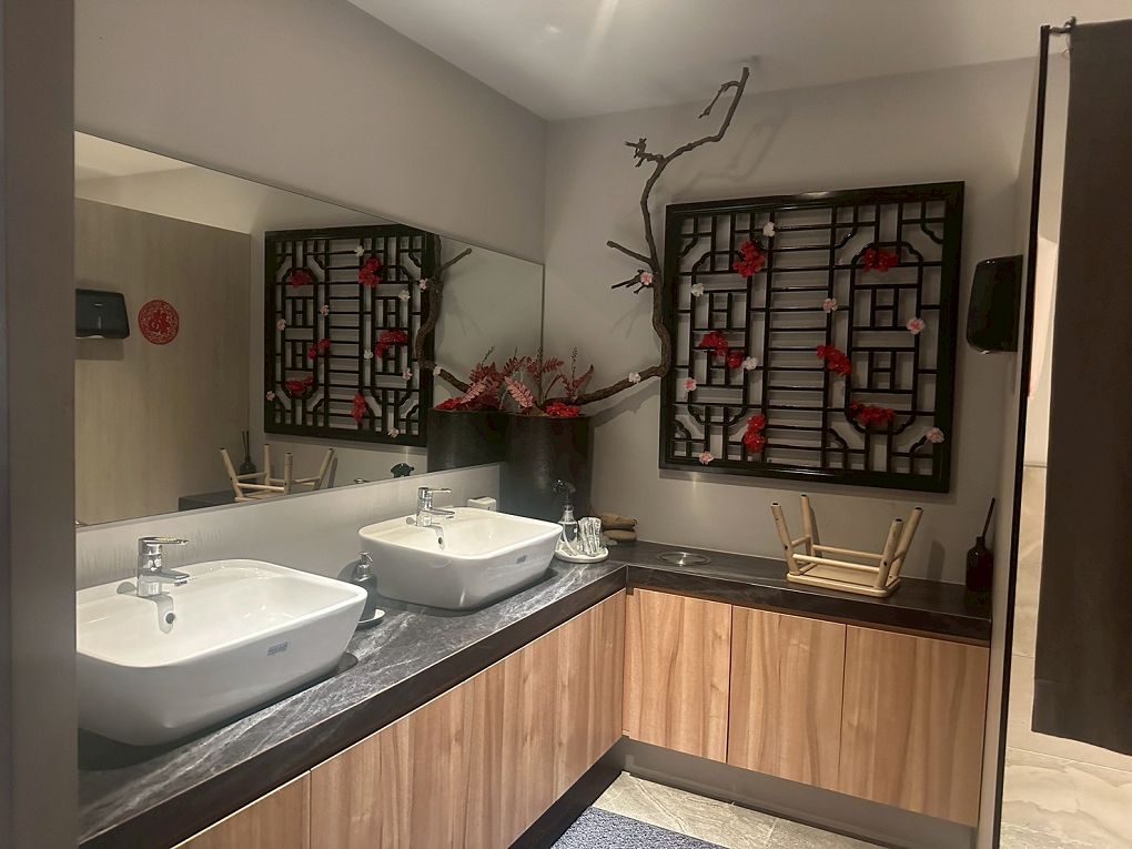 【桃園青埔 鴛鴦火鍋推薦】怎麻辣頂級鴛鴦麻辣火鍋 四宮格火鍋超滿足，火鍋控必訪！ @貝大小姐的多元心宇宙