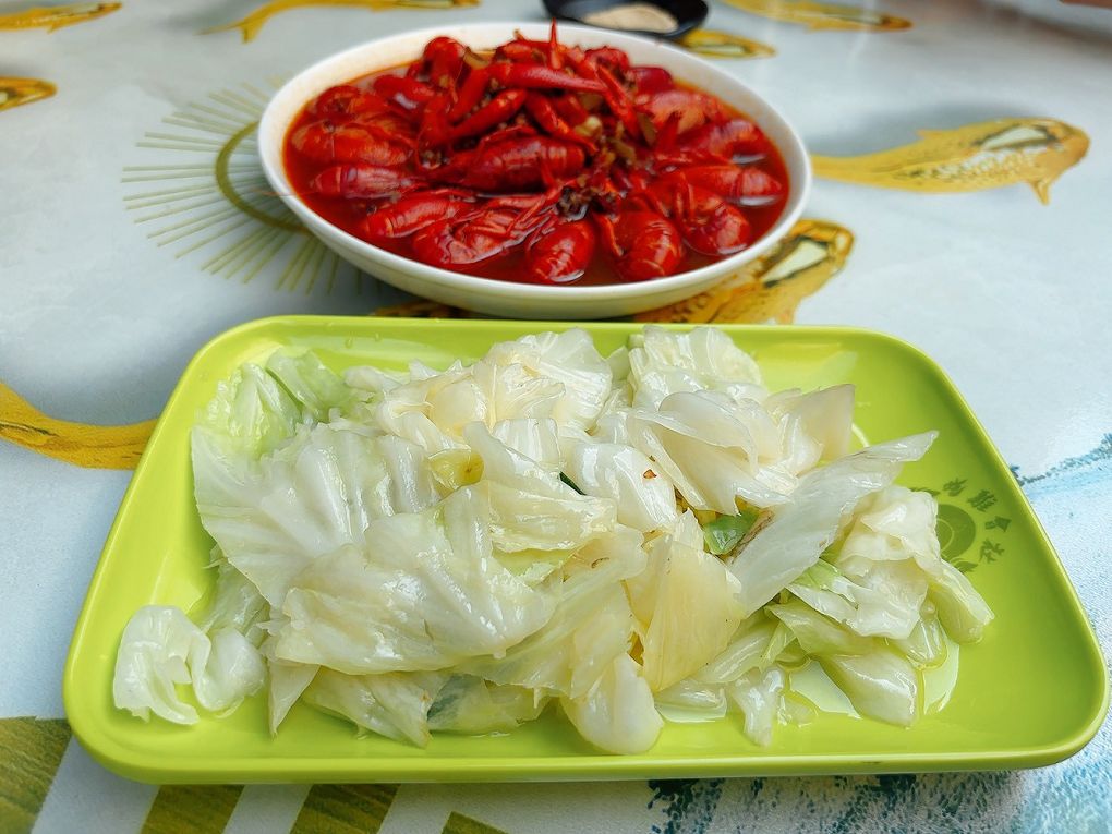 【台南中西區烤雞】吃雞會社烤雞專賣台南店 隱身台南中西區的「吃雞」聖地！酥脆雞皮及雞肉香氣太誘人！ @貝大小姐的多元心宇宙