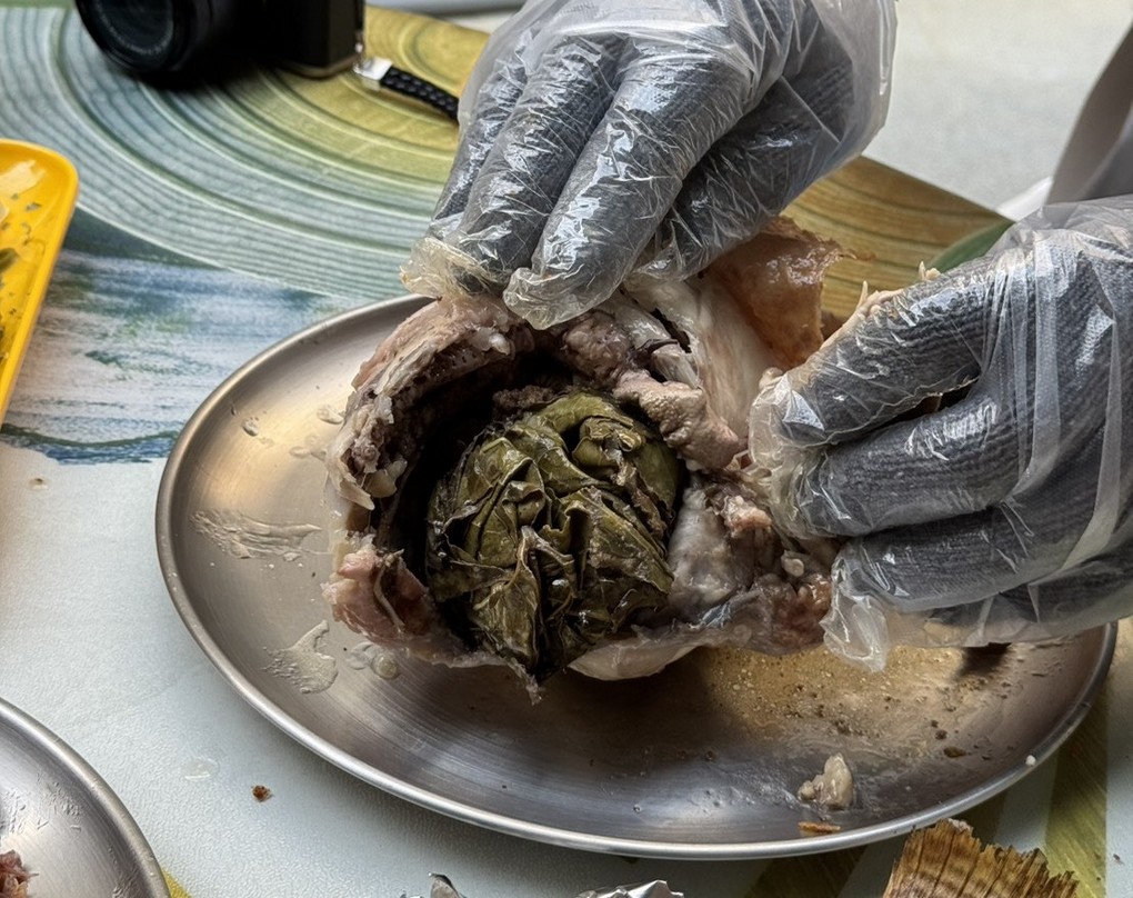 【台南中西區烤雞】吃雞會社烤雞專賣台南店 隱身台南中西區的「吃雞」聖地！酥脆雞皮及雞肉香氣太誘人！ @貝大小姐的多元心宇宙