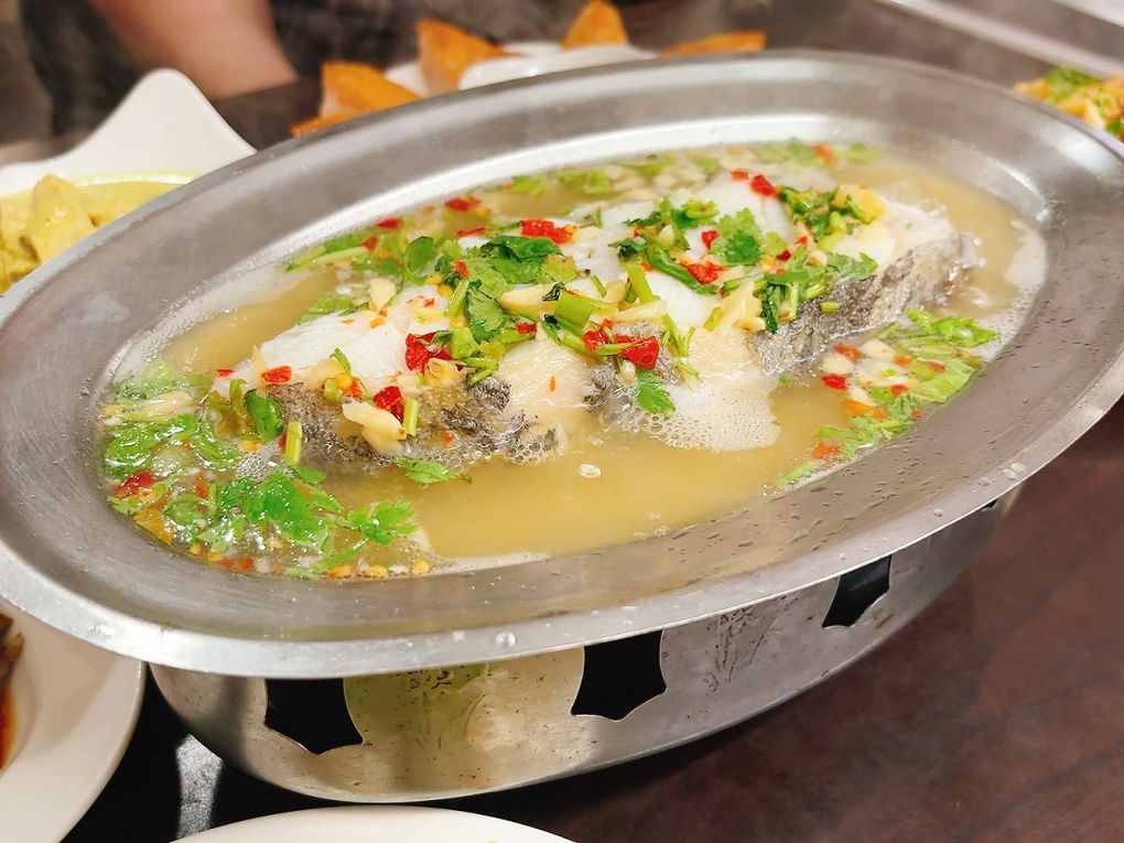 【蘆洲泰式料理推薦】夏天小館泰式料理 ครัวพี่ฟู่ 香辣過癮，每一道料理都是白飯小偷！後勁讓你忍不住再續三碗飯！ @貝大小姐的多元心宇宙