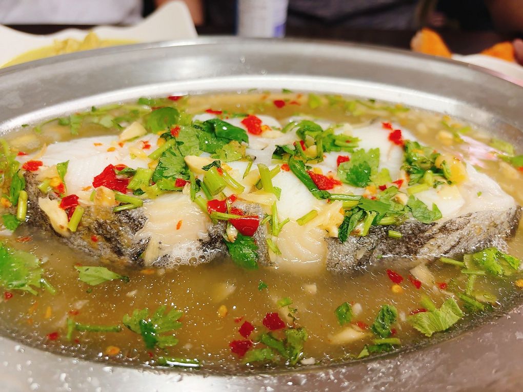 【蘆洲泰式料理推薦】夏天小館泰式料理 ครัวพี่ฟู่ 香辣過癮，每一道料理都是白飯小偷！後勁讓你忍不住再續三碗飯！ @貝大小姐的多元心宇宙