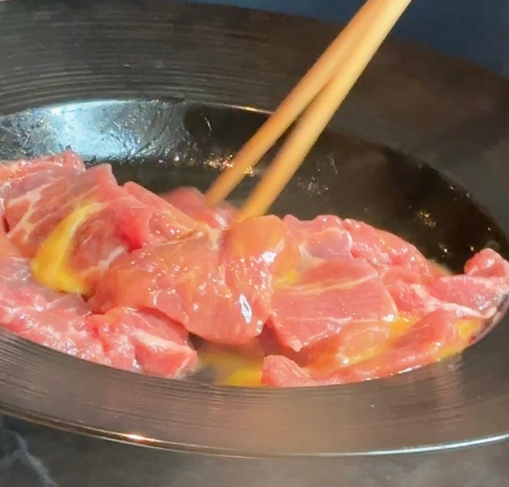 【桃園青埔 鴛鴦火鍋推薦】怎麻辣頂級鴛鴦麻辣火鍋 四宮格火鍋超滿足，火鍋控必訪！ @貝大小姐的多元心宇宙