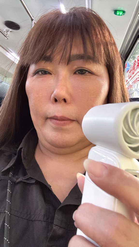 【網購手持風扇推薦】CStar 迷你手持高速風扇FAN80 網購手持風扇推薦｜CStar 迷你手持高速風扇FAN80，讓我今年夏天終於可以漂亮出門！ @貝大小姐的多元心宇宙