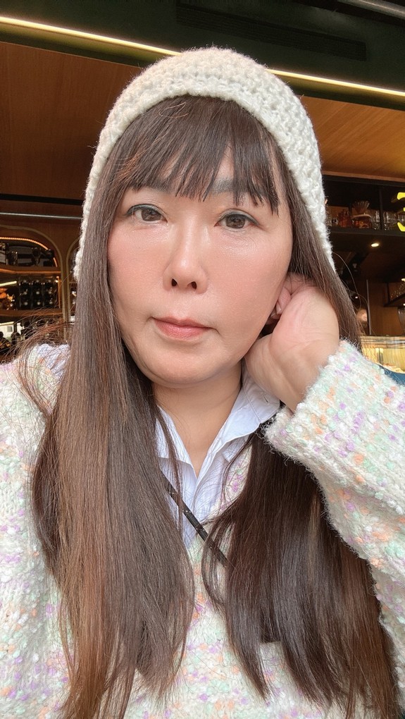 【醫美 玻尿酸淚溝眼袋療程推薦】彥靚診所 黃政達醫師  眼下微調小心機，讓我拍照更有自信！ @貝大小姐的多元心宇宙