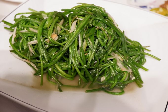 【台中龍井景觀餐廳推薦】那兩蚵烤鮮蚵 夏夜晚風搭著百萬夜景、配海鮮熱炒及歌聲超享受！ @貝大小姐的多元心宇宙