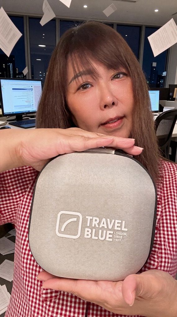 【網購頸枕收納盒推薦】Travel Blue 頸枕收納盒 頸枕終於有家了，旅行收納不再亂七八糟！ @貝大小姐的多元心宇宙