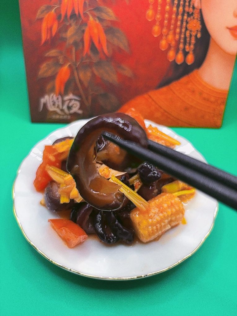 【網購冷凍即食涼拌菜推薦】嶼夜 青花椒魚皮、琥珀鵪鶉、泰式海香菇 懶得下廚也能吃好料，冷凍即食涼拌菜一次滿足！ @貝大小姐的多元心宇宙