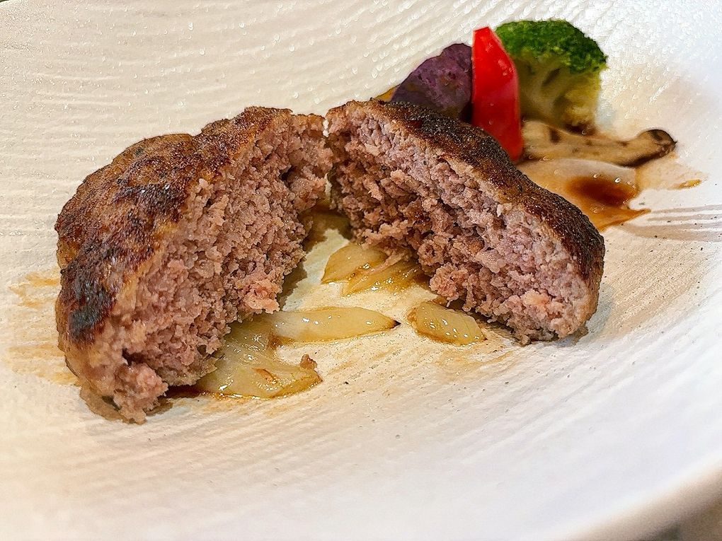 【花蓮車站美食推薦】郭榮市火腿 榮市食堂(富國店)從老字號職人火腿到創意料理,吃出花蓮好味道! @貝大小姐的多元心宇宙 【花蓮車站美食推薦】郭榮市火腿 榮市食堂(富國店)從老字號職人火腿到創意料理,吃出花蓮好味道! @貝大小姐的多元心宇宙