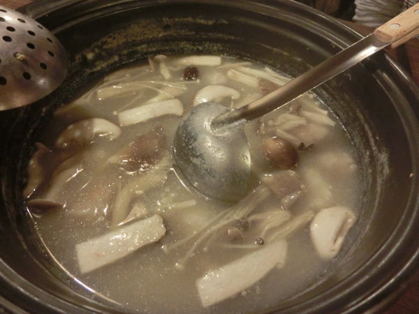 @台北美食@ 八腳老大粥火鍋  再費工也要吃螃蟹鍋！ @貝大小姐的多元心宇宙