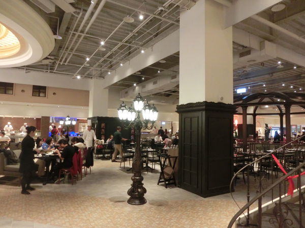 @新莊美食@ 品花苑自助式餐廳 讓你吃遍全世界! @貝大小姐的多元心宇宙