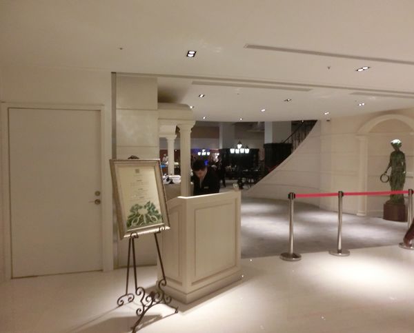 @新莊美食@ 品花苑自助式餐廳 讓你吃遍全世界! @貝大小姐的多元心宇宙