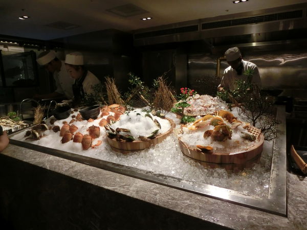 @新莊美食@ 品花苑自助式餐廳 讓你吃遍全世界! @貝大小姐的多元心宇宙