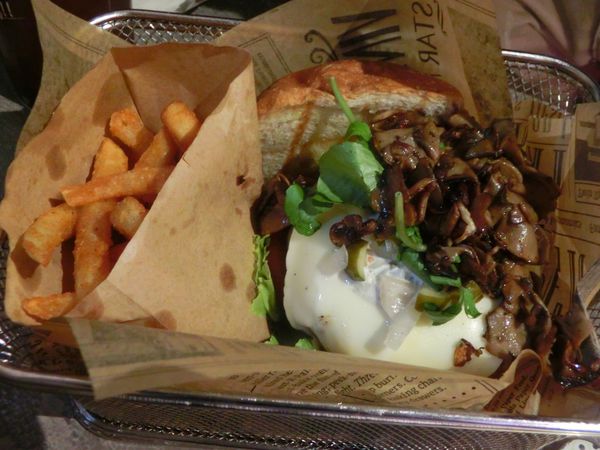 【台北 國父紀念館站】Burger Ray個性漢堡 @貝大小姐的多元心宇宙