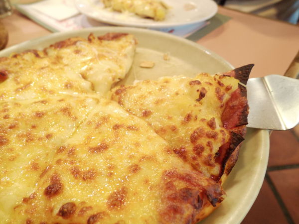 【台北 國父紀念館站】蘇阿姨比薩屋 @貝大小姐的多元心宇宙