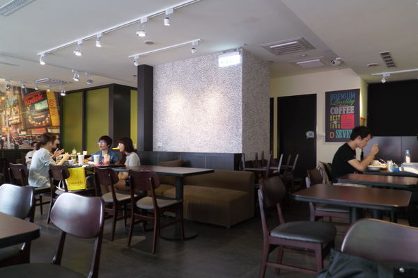 【中壢火車站 】第七航站 Terminal 7 Cafe @貝大小姐的多元心宇宙