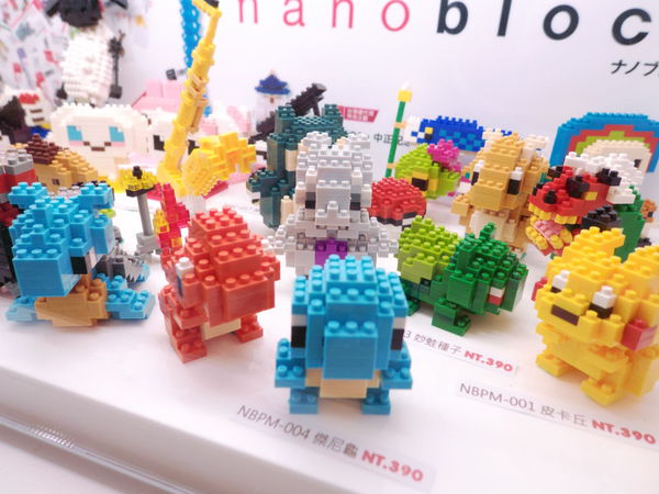 【台北 小巨蛋站】BRICK WORKS 樂高積木咖啡廳 @貝大小姐的多元心宇宙