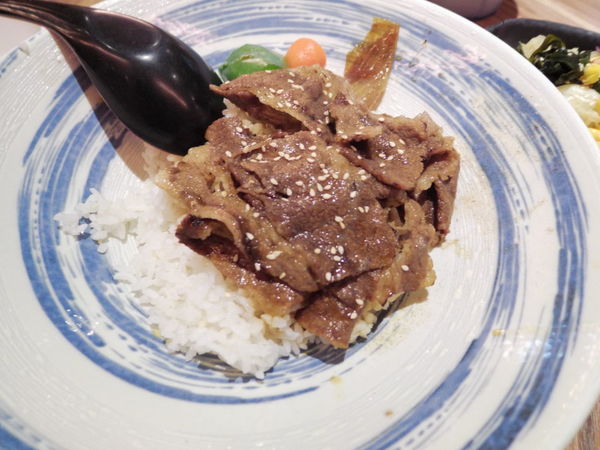 【台北 台北車站】兩面燒肉 @貝大小姐的多元心宇宙