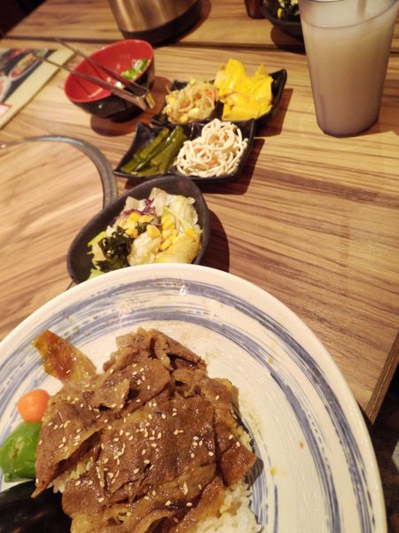 【台北 台北車站】兩面燒肉 @貝大小姐的多元心宇宙