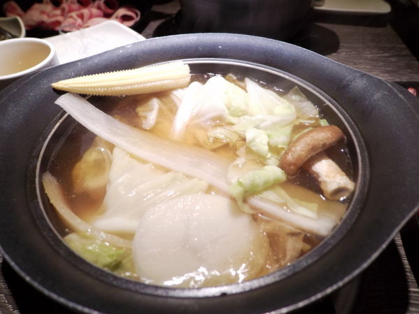 【桃園 中正藝文特區】村民食堂 海月鍋物 @貝大小姐的多元心宇宙
