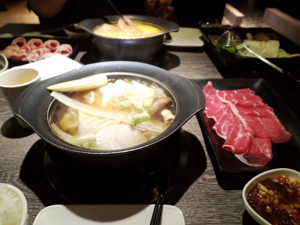 【桃園 中正藝文特區】村民食堂 海月鍋物 @貝大小姐的多元心宇宙