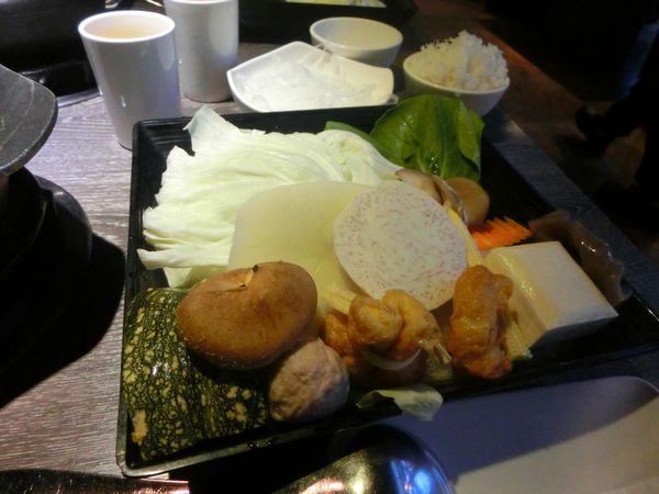 【桃園 中正藝文特區】村民食堂 海月鍋物 @貝大小姐的多元心宇宙