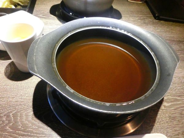 【桃園 中正藝文特區】村民食堂 海月鍋物 @貝大小姐的多元心宇宙