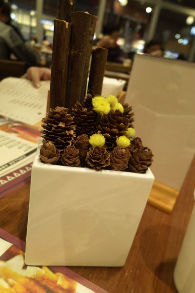 【桃園 高鐵桃園站】Roots Café 華泰名品城 @貝大小姐的多元心宇宙