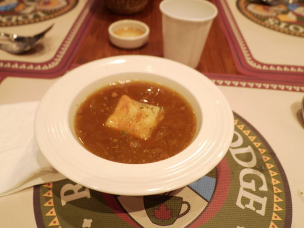 【桃園 高鐵桃園站】Roots Café 華泰名品城 @貝大小姐的多元心宇宙