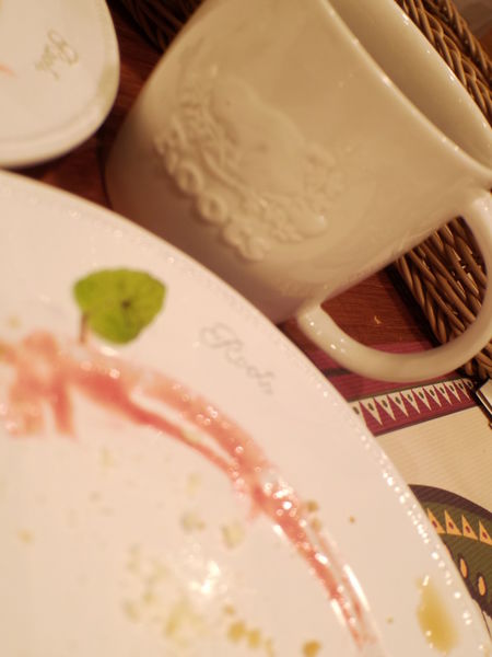 【桃園 高鐵桃園站】Roots Café 華泰名品城 @貝大小姐的多元心宇宙