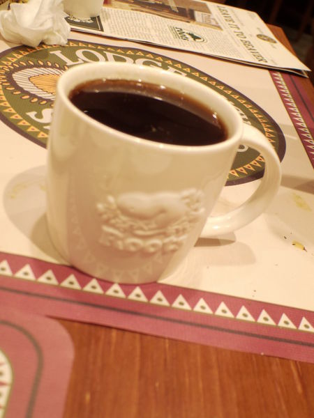 【桃園 高鐵桃園站】Roots Café 華泰名品城 @貝大小姐的多元心宇宙