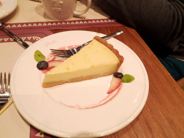 【桃園 高鐵桃園站】Roots Café 華泰名品城 @貝大小姐的多元心宇宙