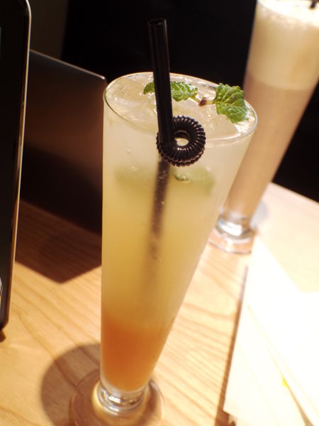 【台北 松江南京站】瑪可緹Mocktail 輕生活茶飲空間 @貝大小姐的多元心宇宙