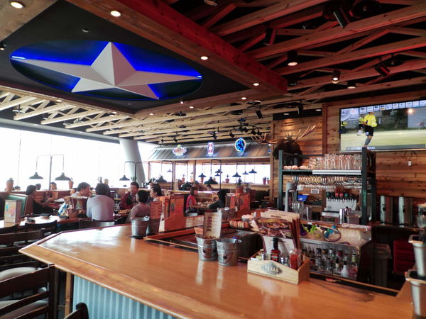 【台北 市府站】Texas Roadhouse Taiwan 德州鮮切牛排 微風松高店 @貝大小姐的多元心宇宙