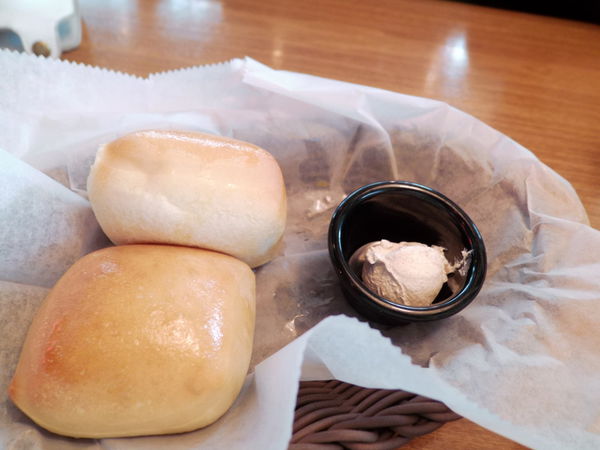 【台北 市府站】Texas Roadhouse Taiwan 德州鮮切牛排 微風松高店 @貝大小姐的多元心宇宙