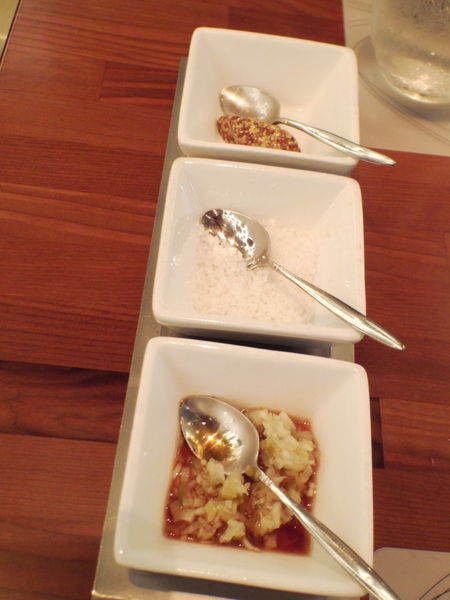 【台北 西湖站】Danny&#8217;s Whats Grill @貝大小姐的多元心宇宙