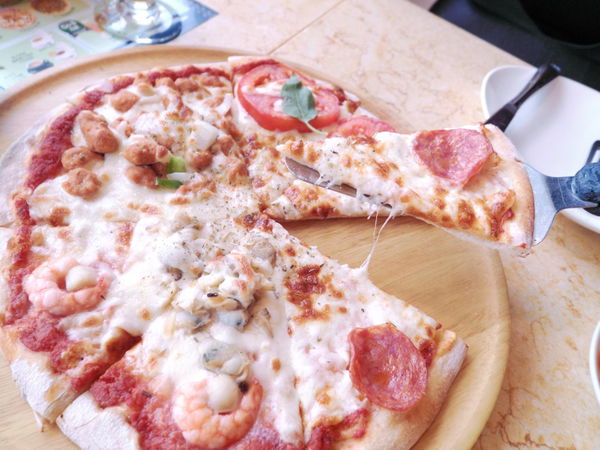 【台北 忠孝復興站】Wood Stone Pizza 木石披薩餐廳 @貝大小姐的多元心宇宙