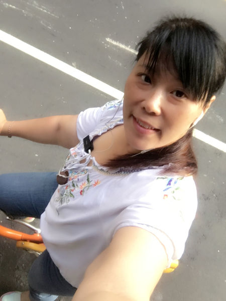 Ubike 姐騎的是任性與闊氣！ @貝大小姐的多元心宇宙