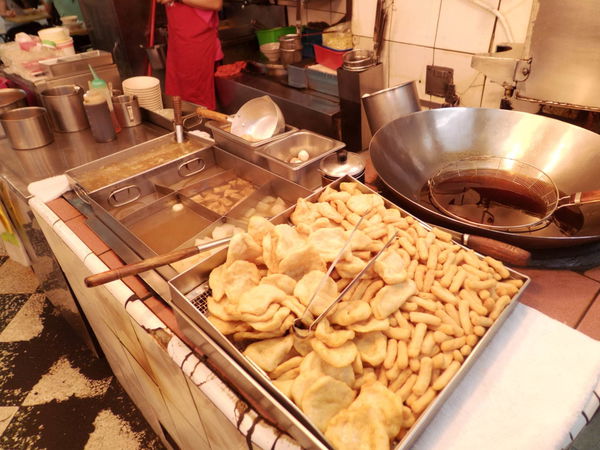 【台北 西門站】萬年地下美食街-貝玉甜不辣 @貝大小姐的多元心宇宙