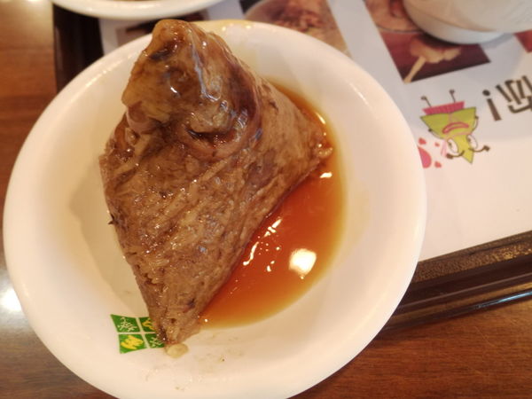 【台北 南京復興站 忠孝復興站】王記府城肉粽 八德總店 @貝大小姐的多元心宇宙