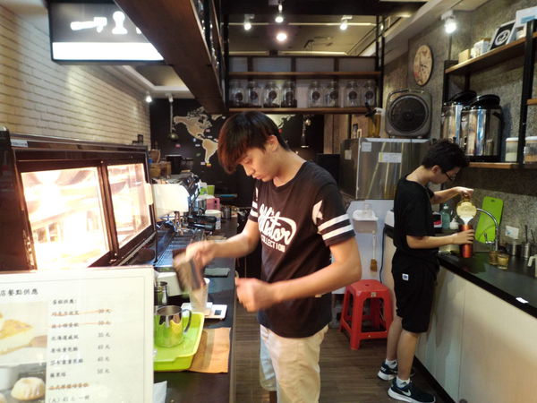 【台北 小巨蛋站】歐克法咖啡Unico fa Coffee 南京店 @貝大小姐的多元心宇宙