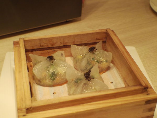 【台北 忠孝復興站】漢來蔬食SOGO忠孝店 @貝大小姐的多元心宇宙