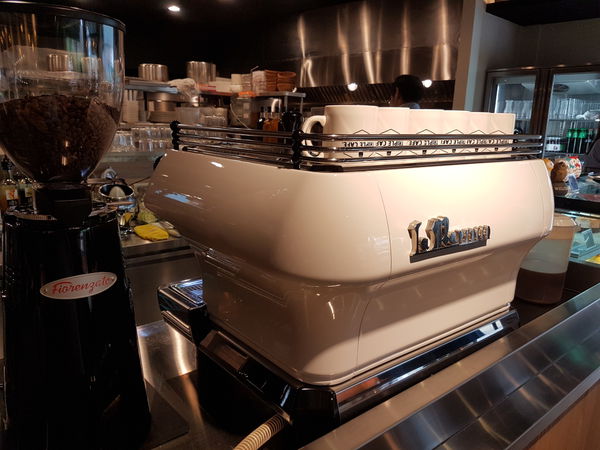 【台北 大湖公園站美食】Triple Cafe @貝大小姐的多元心宇宙