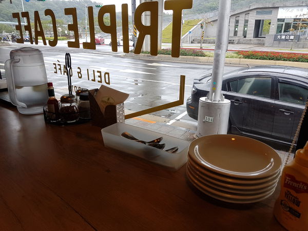 【台北 大湖公園站美食】Triple Cafe @貝大小姐的多元心宇宙