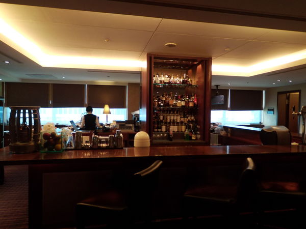 【台北 南京復興站美食】邱吉爾爵士雪茄館 Churchill Cigar Lounge　台北威斯汀六福皇宮 @貝大小姐的多元心宇宙