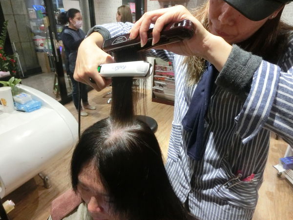 【新北 板橋美髮】A+美髮沙龍板橋二店 醫學養護工程燙髮 醫學養護工程護髮 @貝大小姐的多元心宇宙
