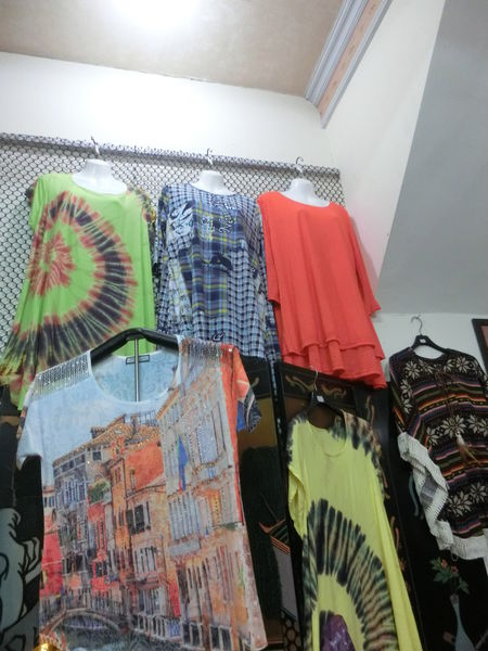 【南投 日月潭服飾店】利享山產店（日月潭亨利工作室） @貝大小姐的多元心宇宙