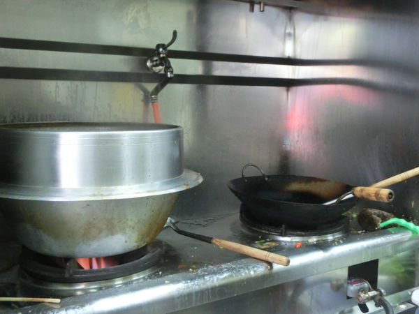 【台南 中西區美食】國華街阿村牛肉湯 @貝大小姐的多元心宇宙