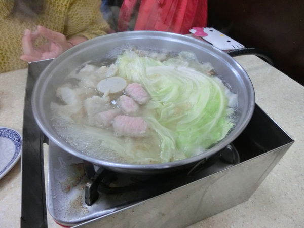 【台南 安平區美食】松大沙茶豬牛肉爐小吃店 慶平店 @貝大小姐的多元心宇宙