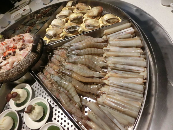 【台中 西區美食】炎香樓 巨籠宴 @貝大小姐的多元心宇宙